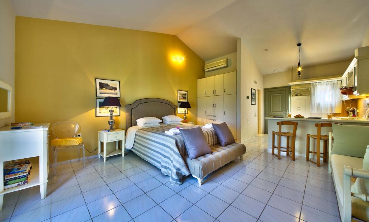 Mill Suites - Loggos Gaios Buitenkant foto